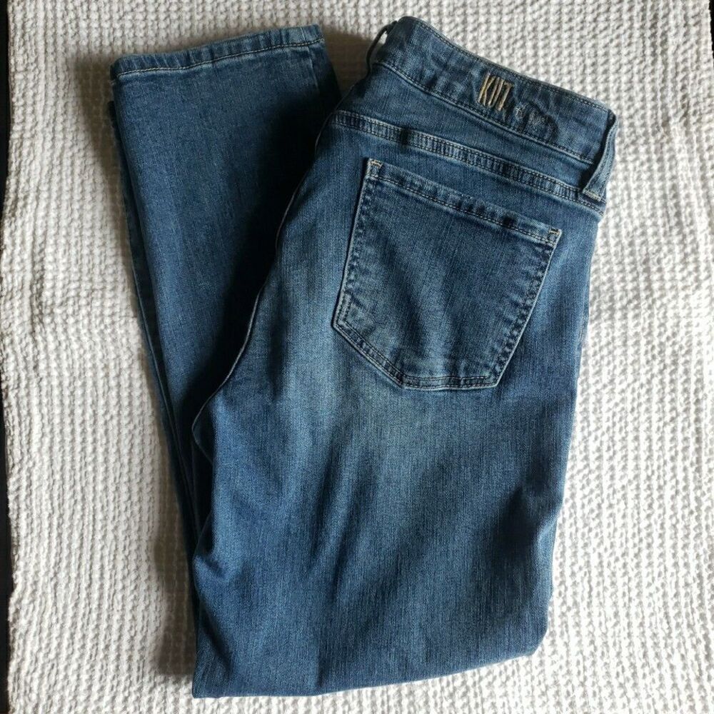 KUT from the Kloth Size 8 Katy Ankle Straight Leg Distressed Medium Wash Jeans